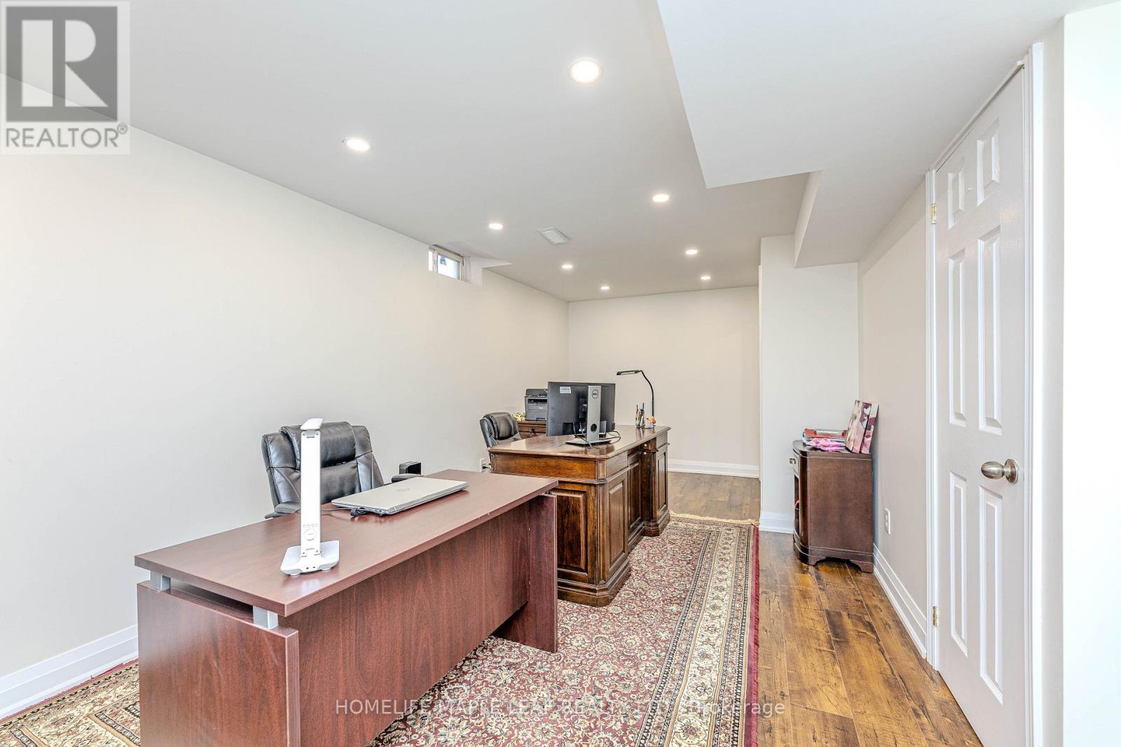 1310 Greenridge Circle, Oakville, Ontario  L6M 2J7 - Photo 40 - W12578330