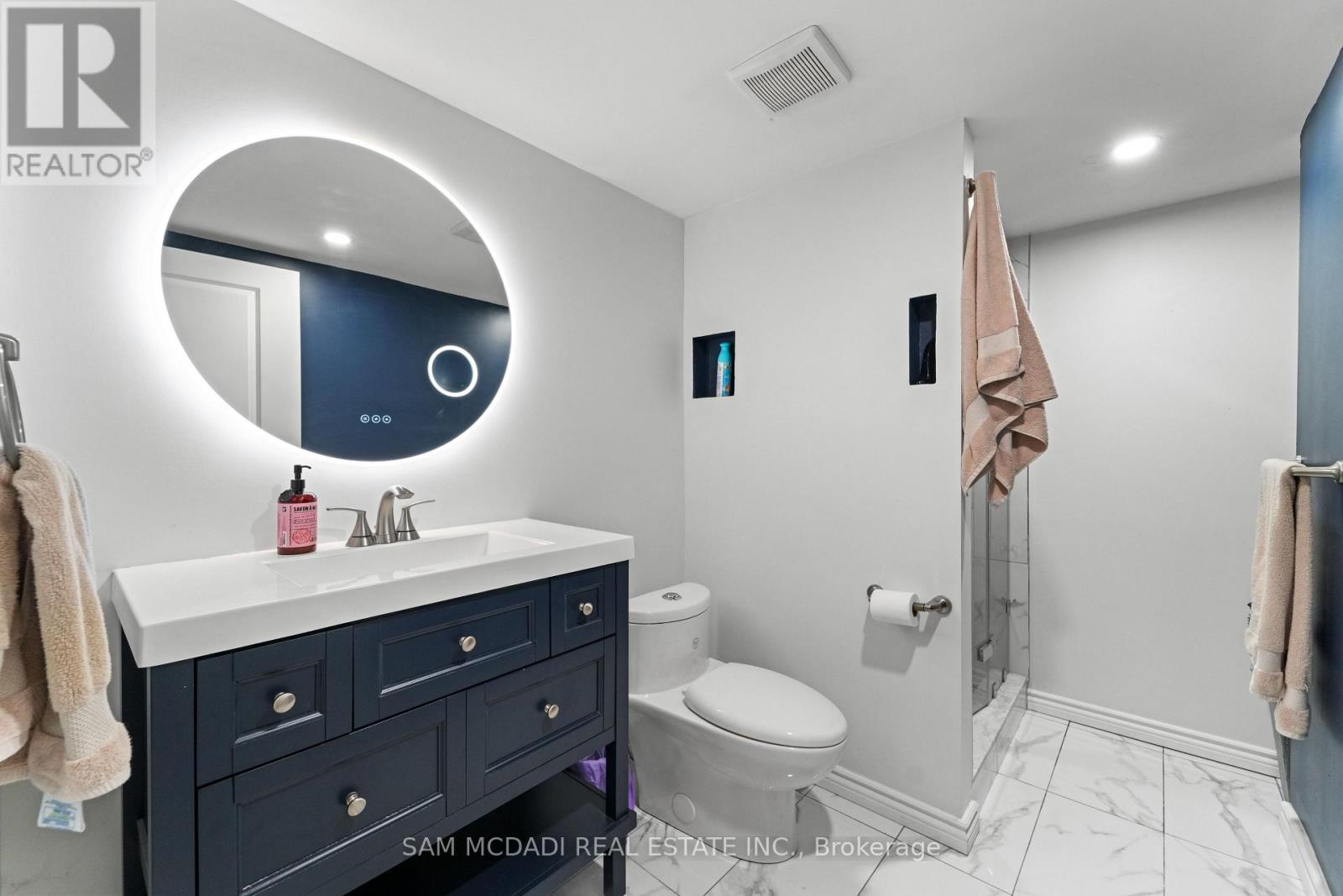 132 - 1050 Shawnmarr Road, Mississauga, Ontario  L5H 3V1 - Photo 27 - W12578374