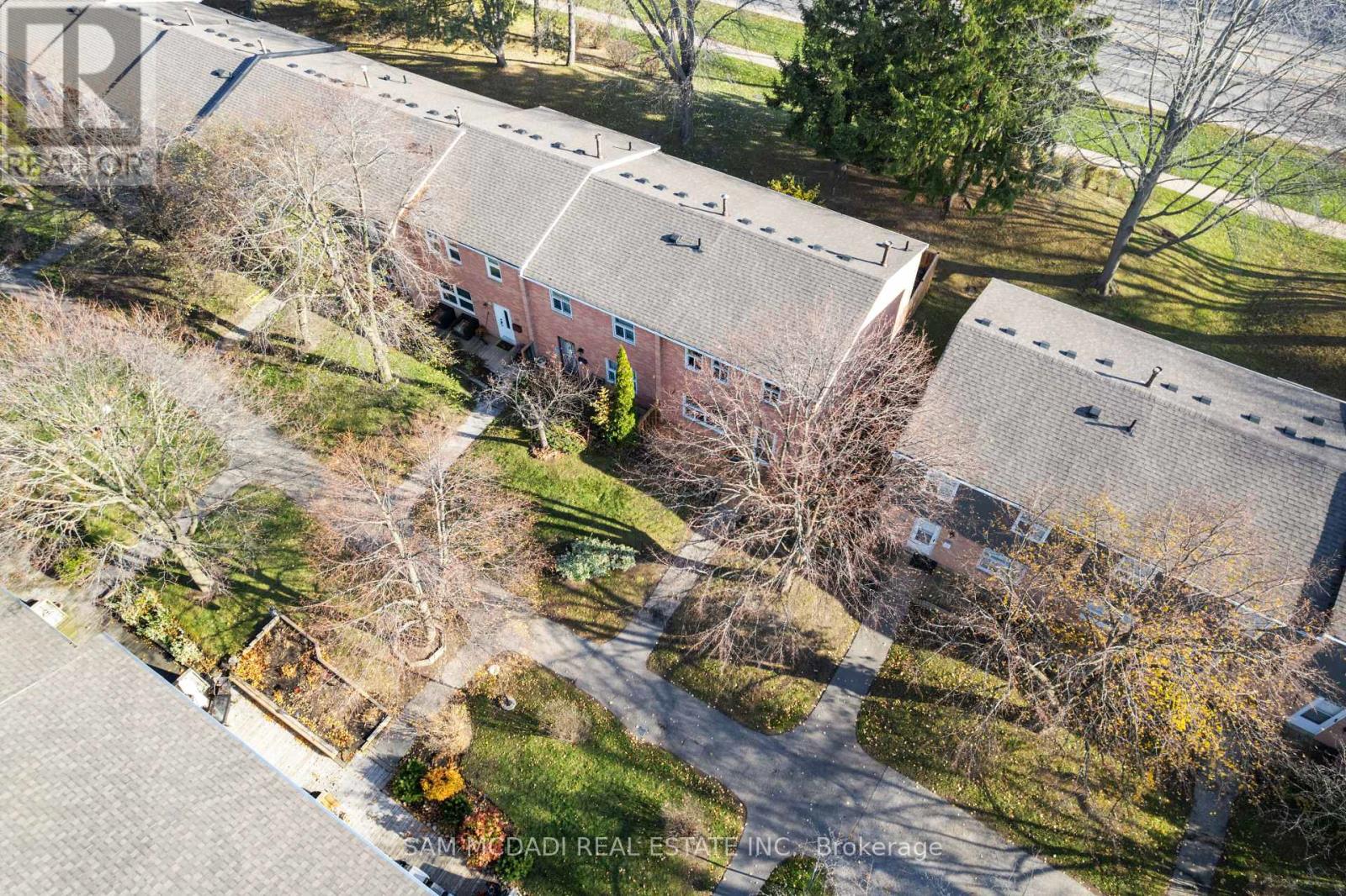 132 - 1050 Shawnmarr Road, Mississauga, Ontario  L5H 3V1 - Photo 37 - W12578374