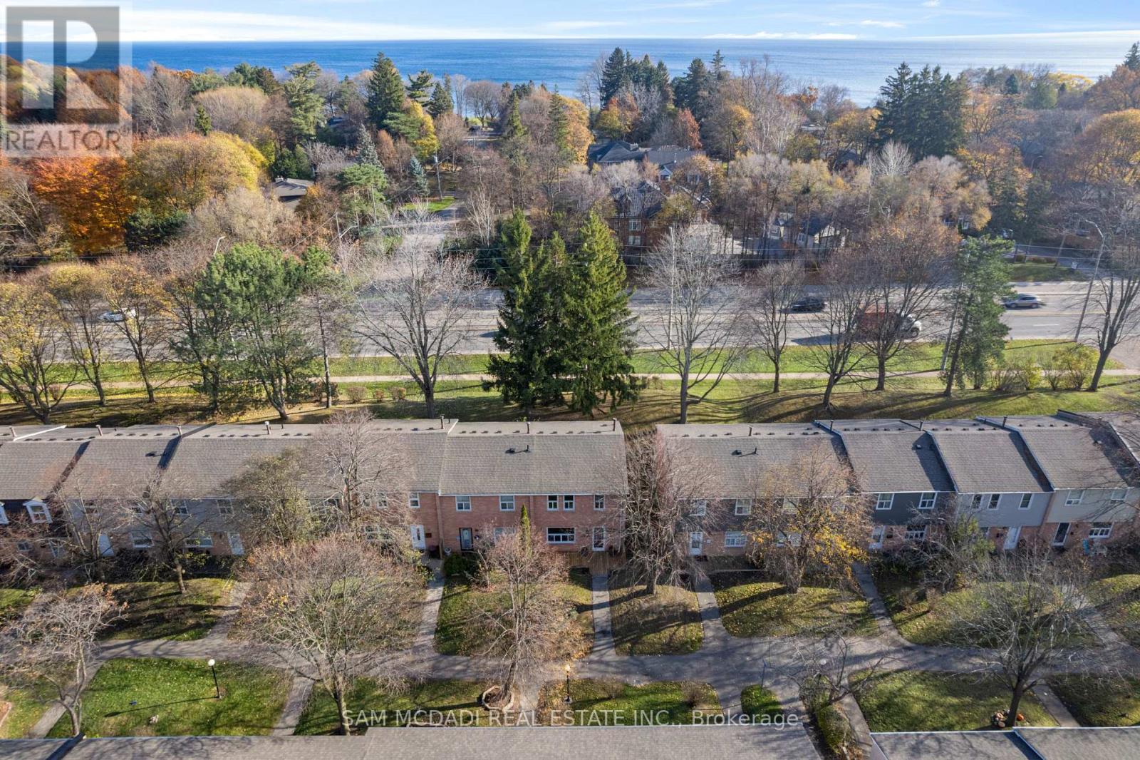 132 - 1050 Shawnmarr Road, Mississauga, Ontario  L5H 3V1 - Photo 38 - W12578374