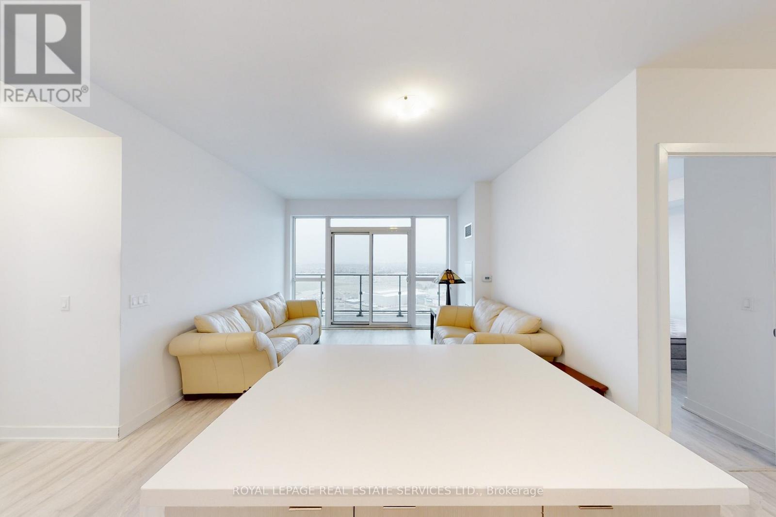 1509 - 4677 Glen Erin Drive, Mississauga, Ontario  L5M 2E3 - Photo 9 - W12578378