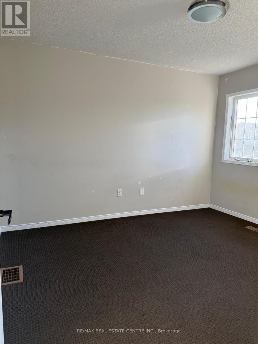 29 El Camino Way, Brampton, Ontario  L7A 3C4 - Photo 15 - W12578426