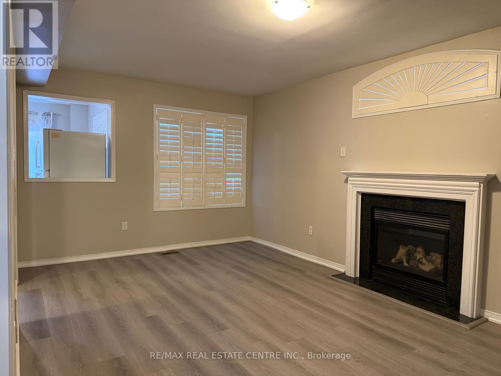 29 El Camino Way, Brampton, Ontario  L7A 3C4 - Photo 9 - W12578426