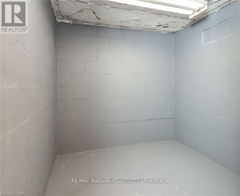 120 Elizabeth Street, Port Colborne (Killaly East), Ontario  L3K 2B9 - Photo 27 - X12578458