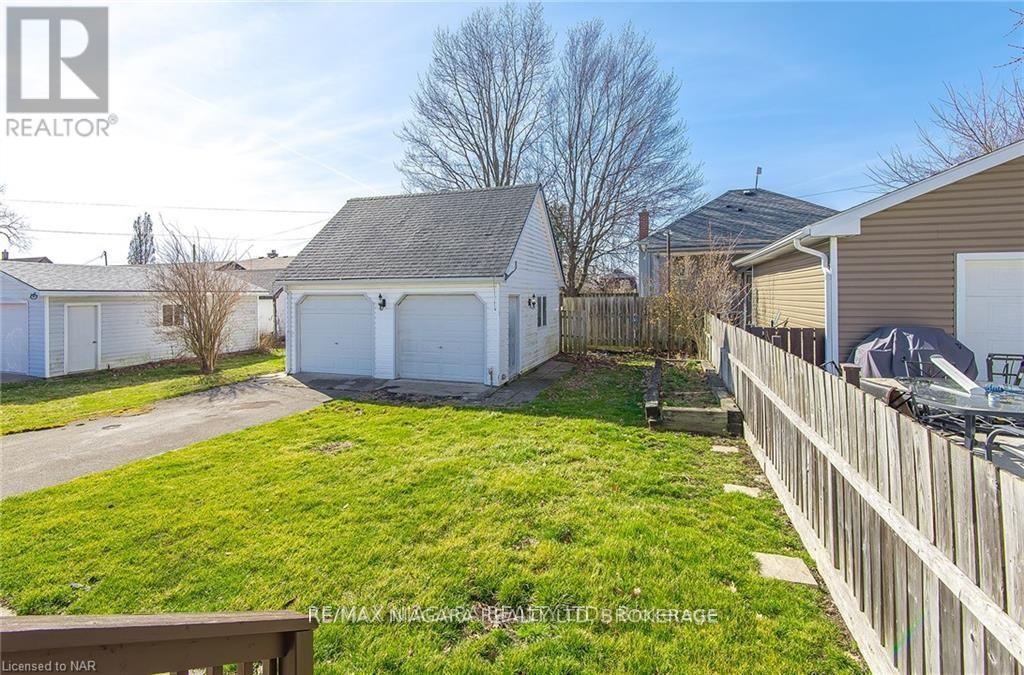 120 Elizabeth Street, Port Colborne (Killaly East), Ontario  L3K 2B9 - Photo 5 - X12578458