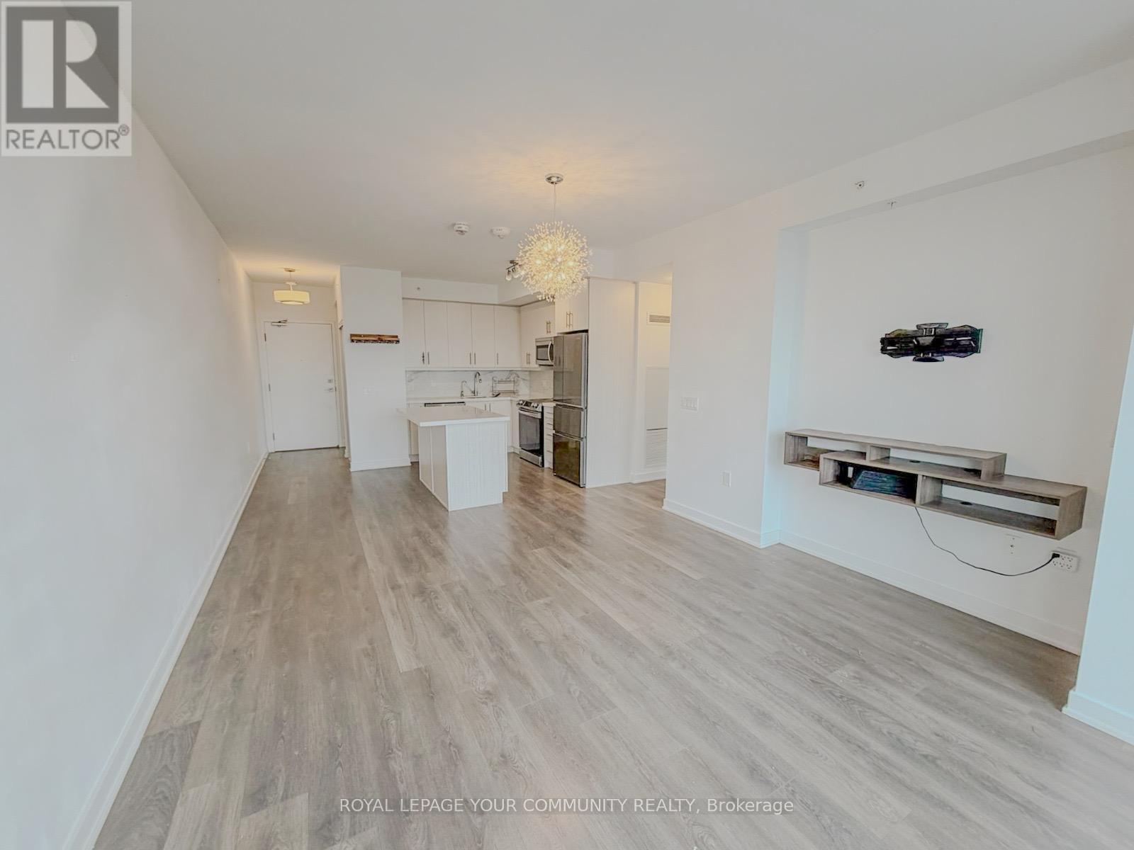 1704 - 75 Oneida Crescent, Richmond Hill, Ontario  L4B 0H3 - Photo 12 - N12577072