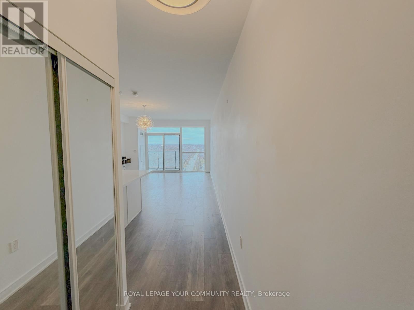 1704 - 75 Oneida Crescent, Richmond Hill, Ontario  L4B 0H3 - Photo 14 - N12577072