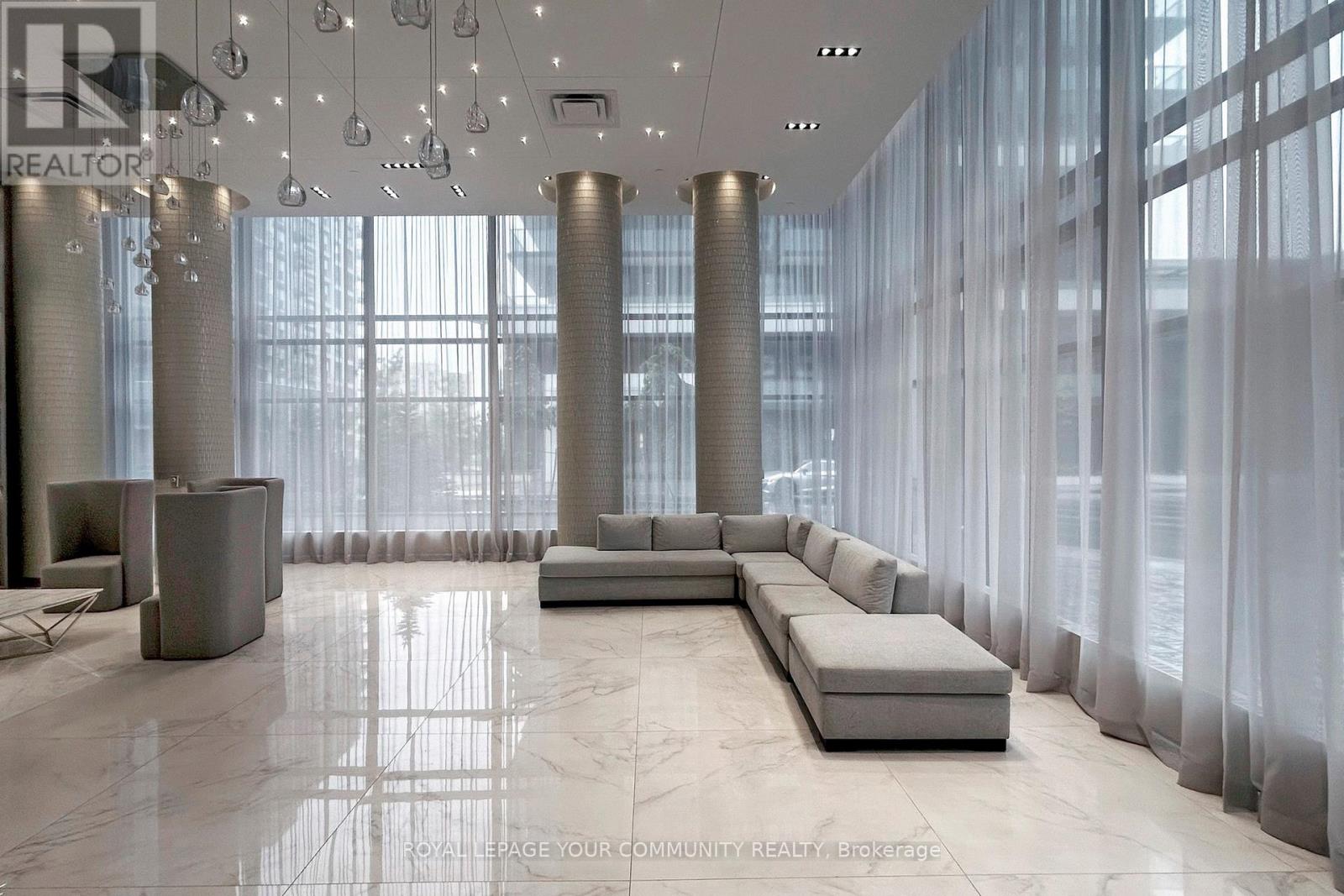 1704 - 75 Oneida Crescent, Richmond Hill, Ontario  L4B 0H3 - Photo 8 - N12577072