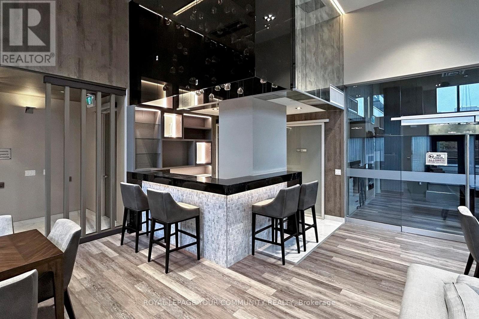 1704 - 75 Oneida Crescent, Richmond Hill, Ontario L4B 0H3 - Photo 30 - N12577072