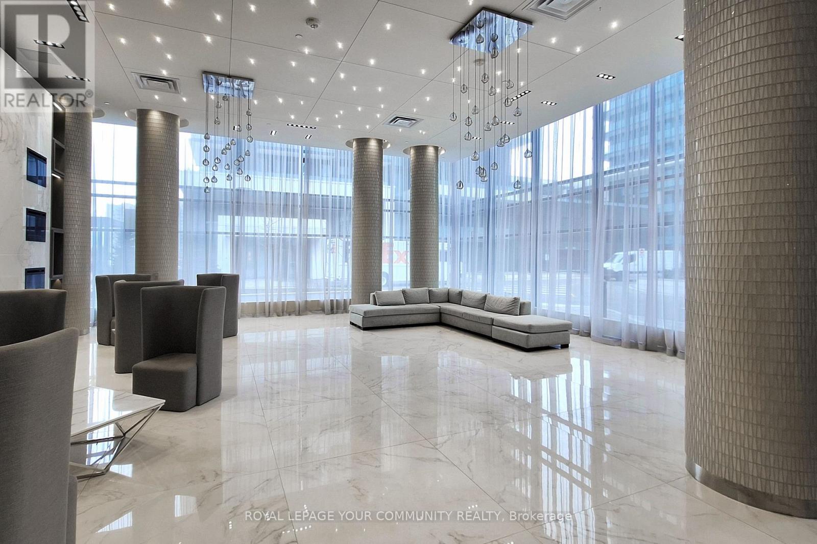 1704 - 75 Oneida Crescent, Richmond Hill, Ontario  L4B 0H3 - Photo 6 - N12577072