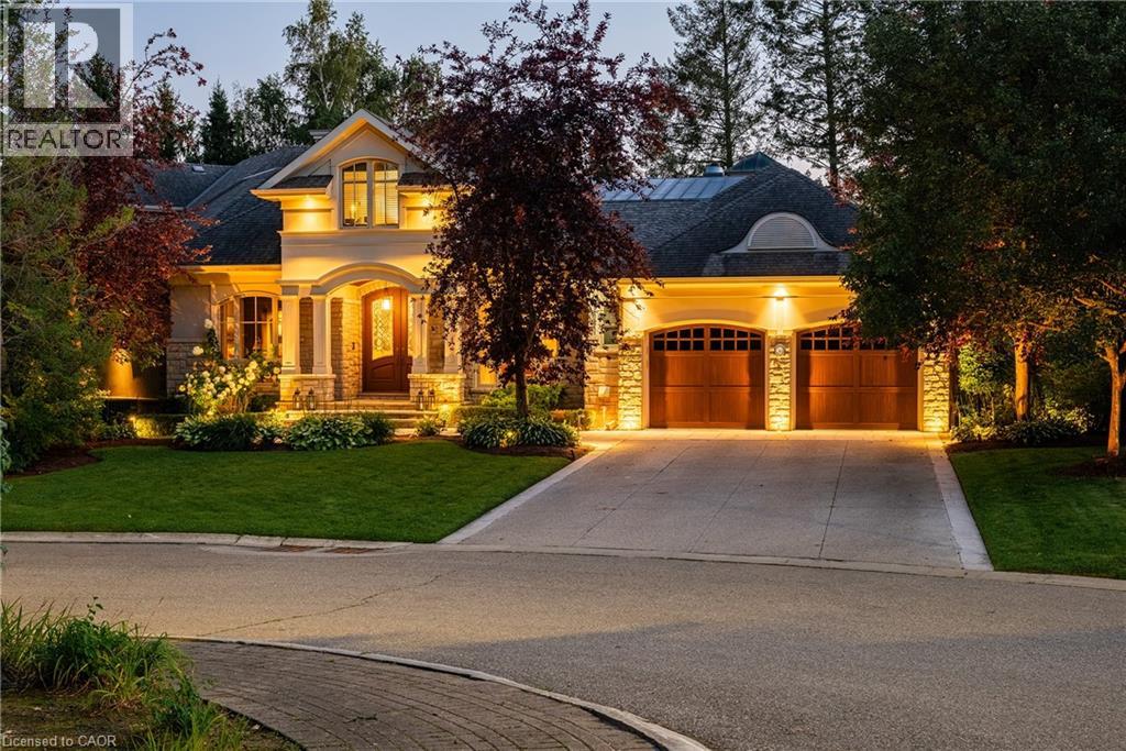 38 SHOREWOOD Place, Oakville, Ontario