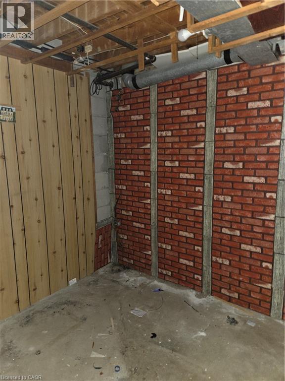 153 Limeridge Road W Unit# 4, Hamilton, Ontario  L9C 2V3 - Photo 13 - 40768401