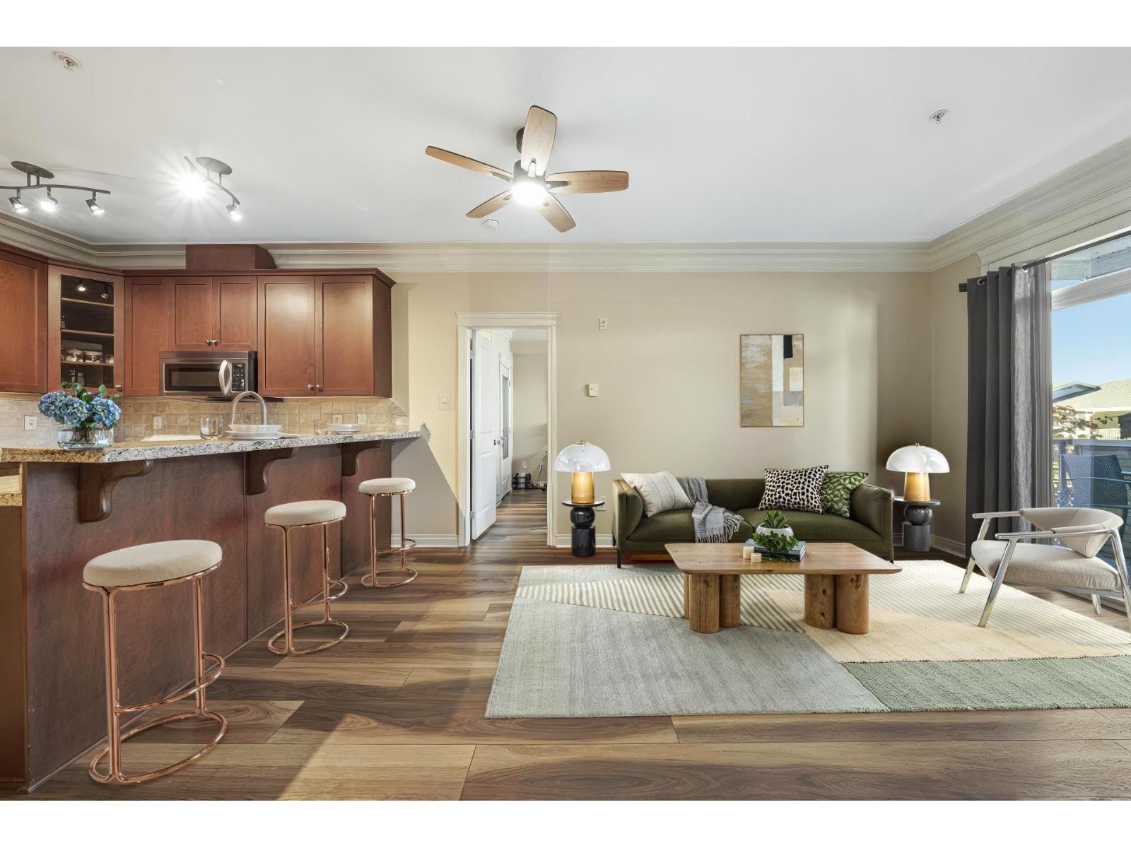 222 32729 GARIBALDI DRIVE, Abbotsford, British Columbia