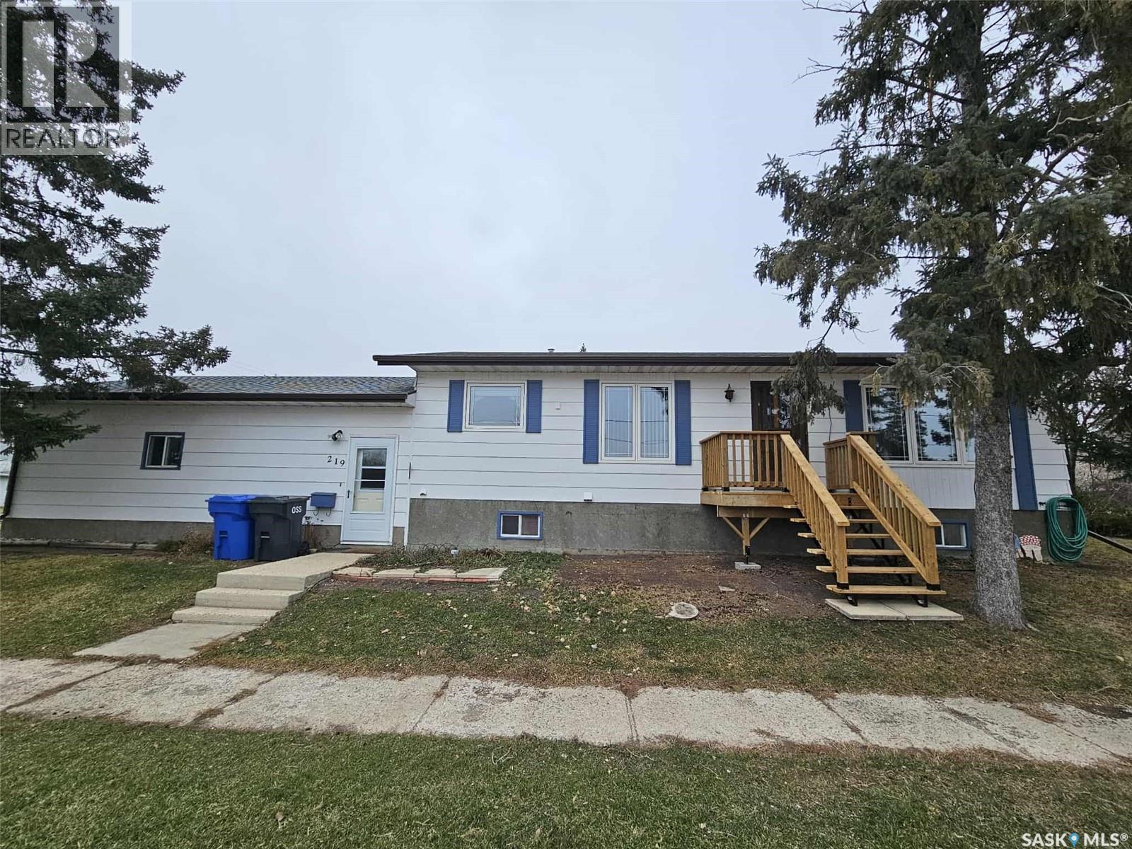 219 Carl AVENUE E, Langenburg, Saskatchewan