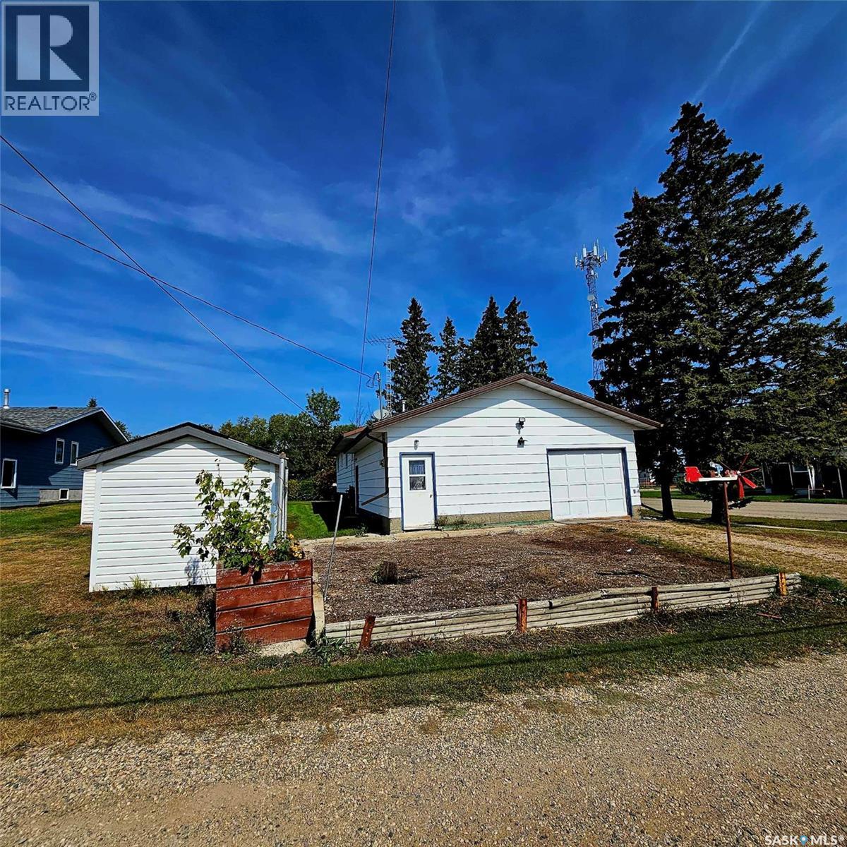 219 Carl Avenue E, Langenburg, Saskatchewan  S0A 2A0 - Photo 38 - SK018401
