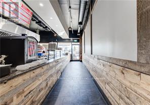 21 - 170 University Avenue W, Waterloo, Ontario  N2L 3E9 - Photo 4 - X12578198