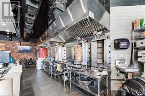 21 - 170 University Avenue W, Waterloo, Ontario  N2L 3E9 - Photo 9 - X12578198