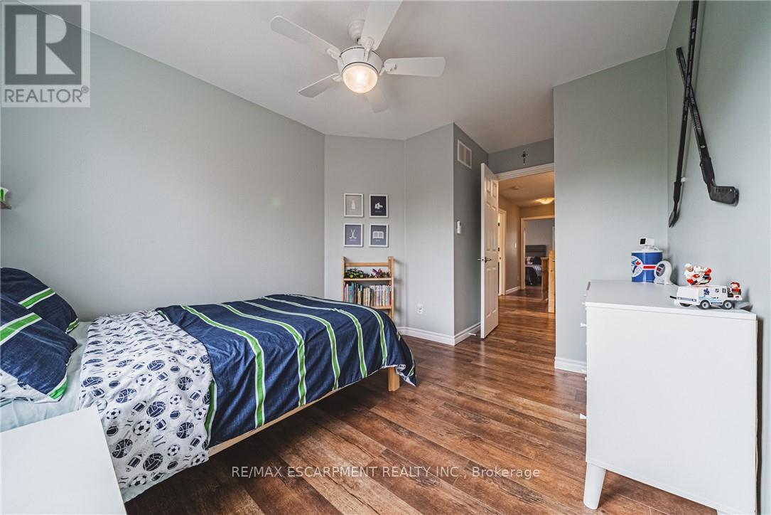 55 Morwick Drive, Hamilton, Ontario  L9G 4Y4 - Photo 19 - X12578288