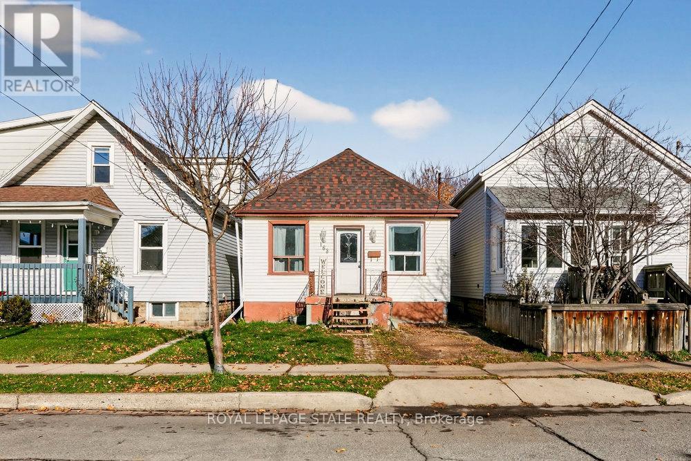 163 HOPE AVENUE, Hamilton, Ontario