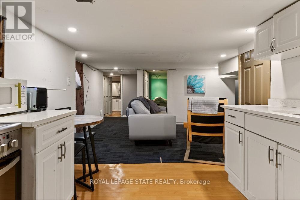 163 Hope Avenue, Hamilton, Ontario  L8H 2E7 - Photo 34 - X12578404