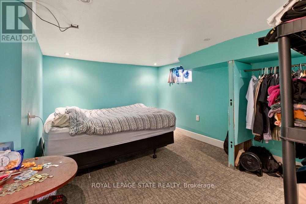 163 Hope Avenue, Hamilton, Ontario  L8H 2E7 - Photo 38 - X12578404