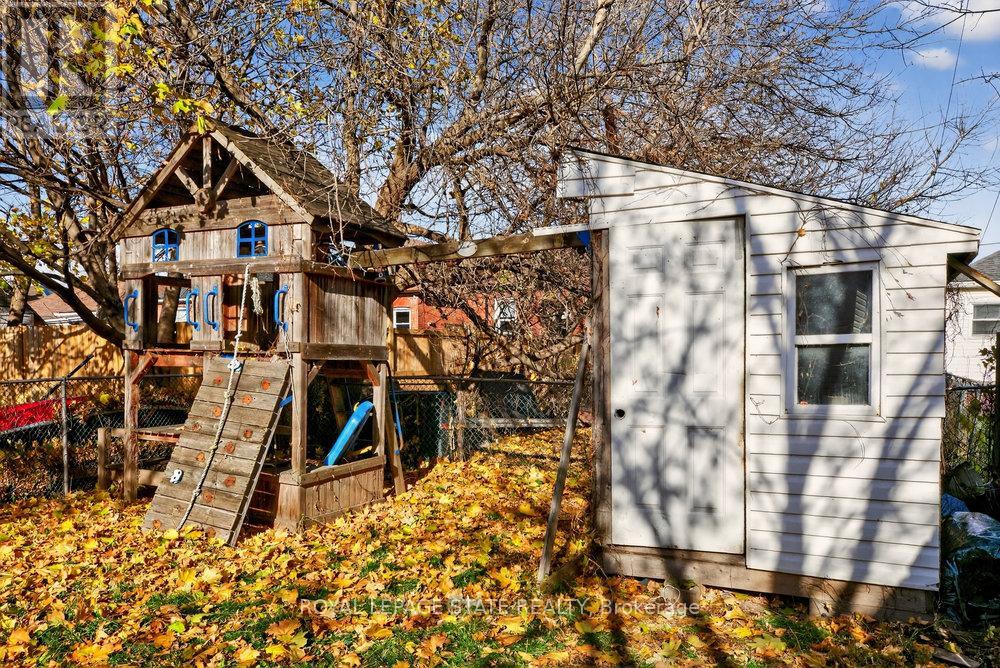 163 Hope Avenue, Hamilton, Ontario  L8H 2E7 - Photo 45 - X12578404