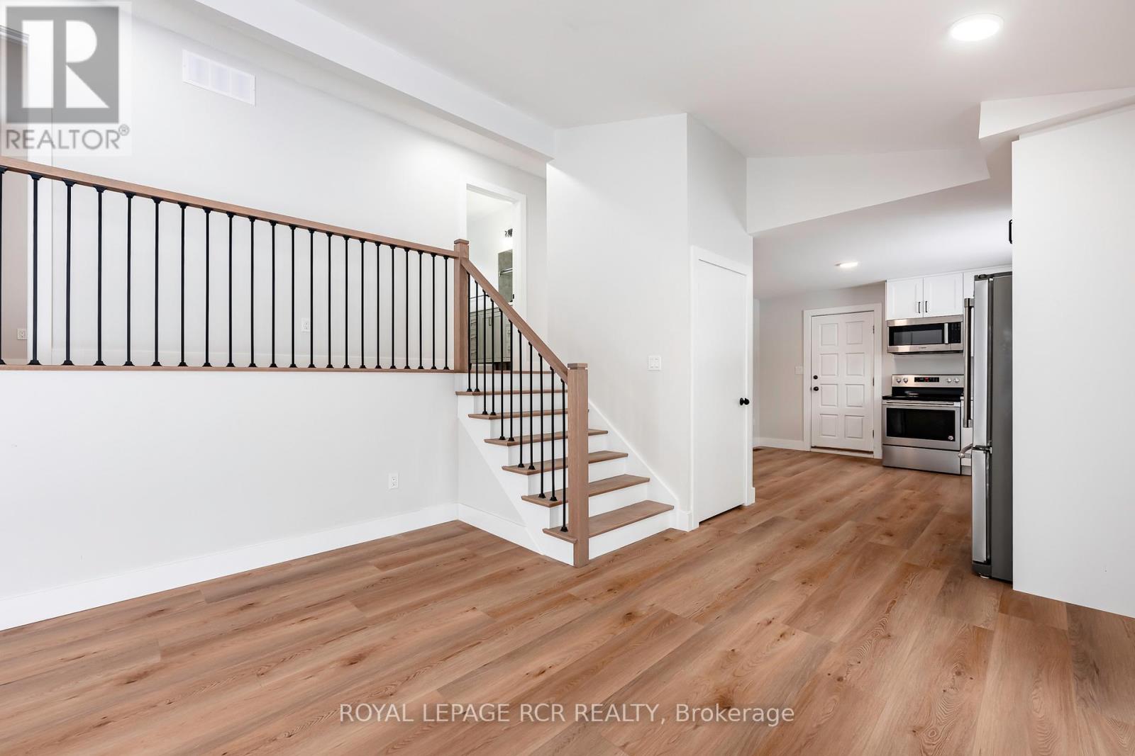 127 Franklyn Street, Shelburne, Ontario  L9V 3C3 - Photo 6 - X12578436