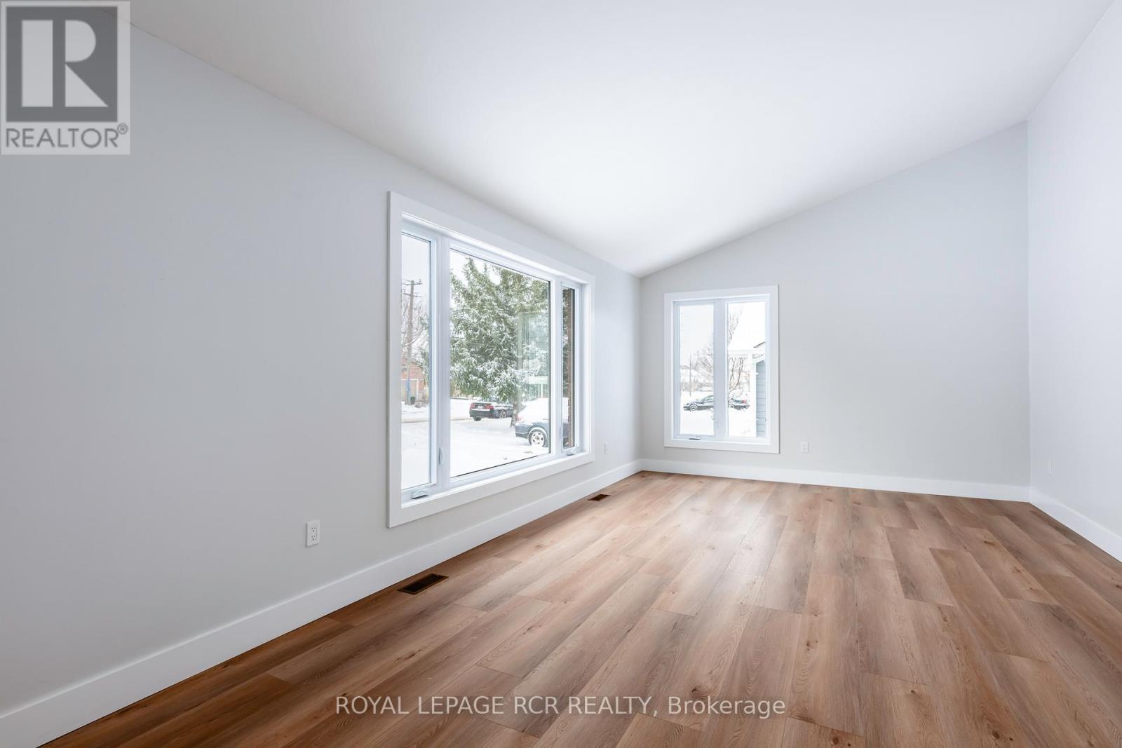 127 Franklyn Street, Shelburne, Ontario  L9V 3C3 - Photo 8 - X12578436