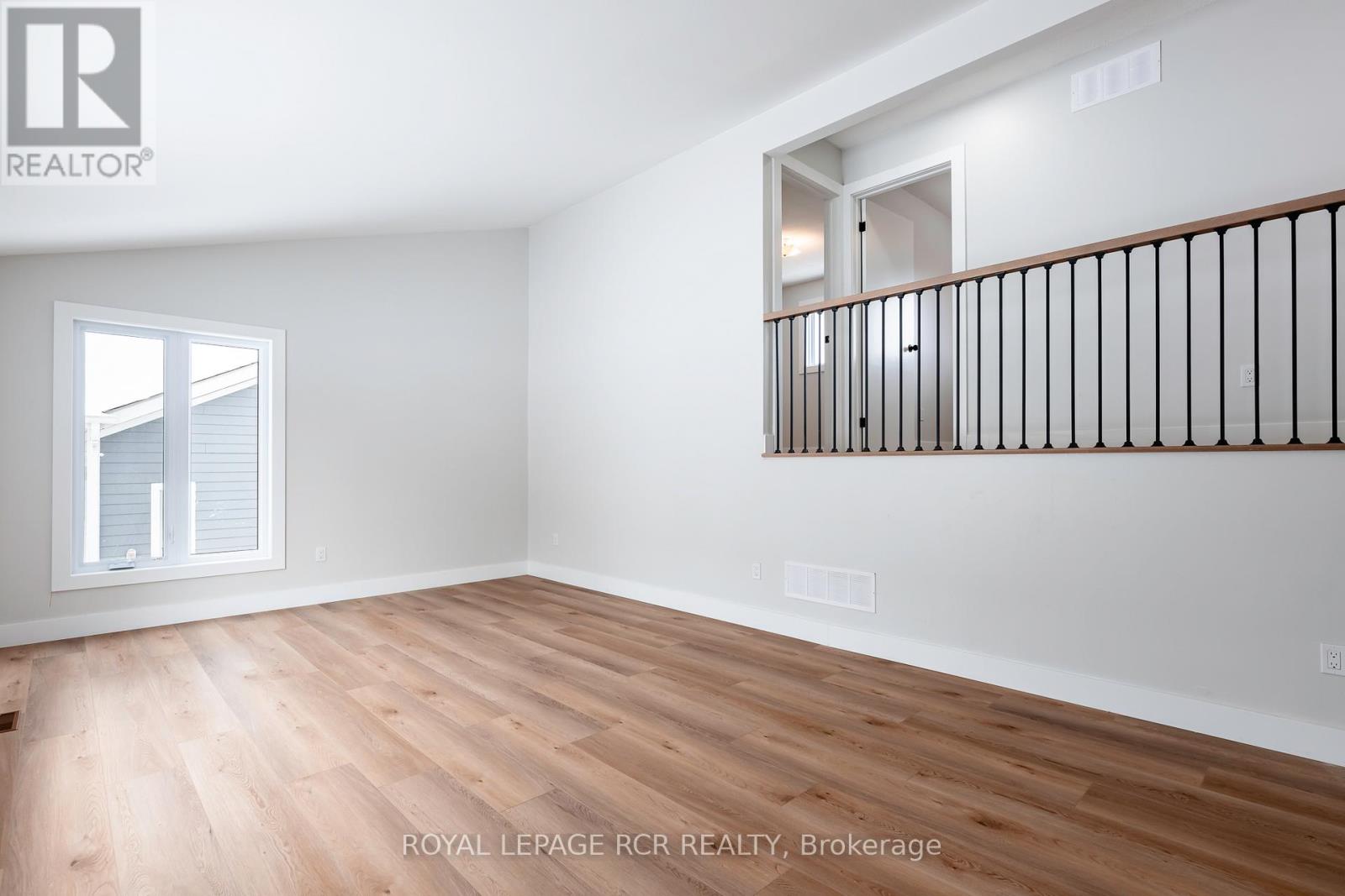 127 Franklyn Street, Shelburne, Ontario  L9V 3C3 - Photo 9 - X12578436