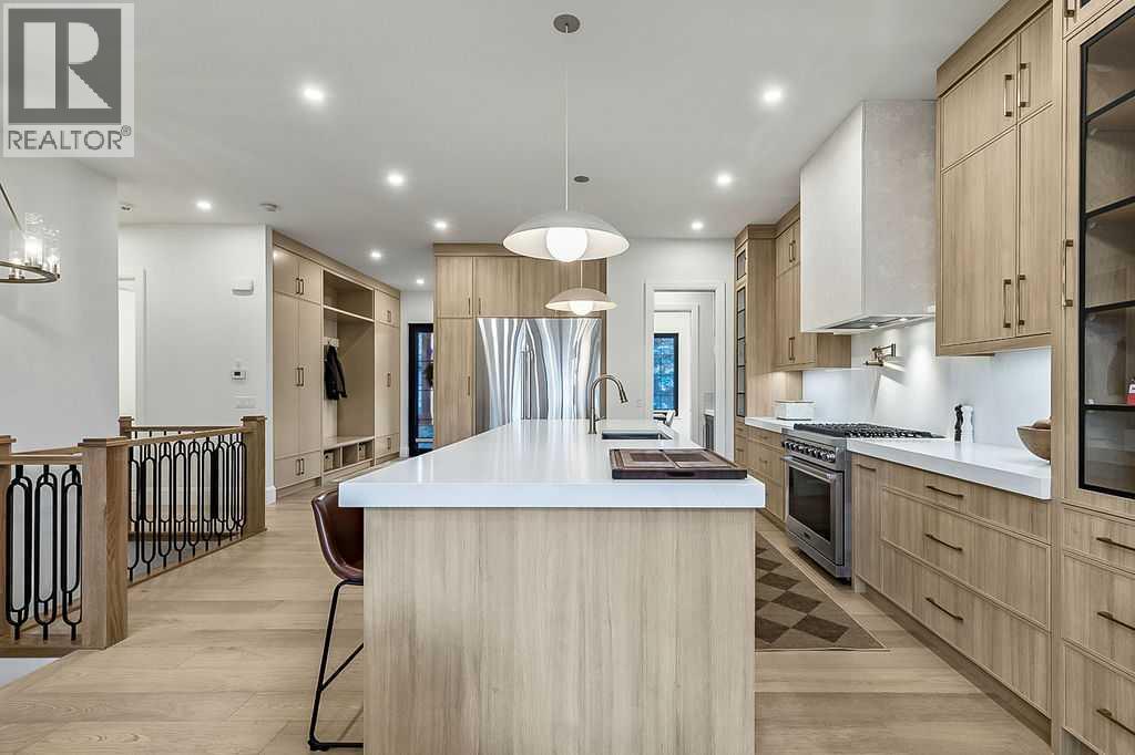 56 Lissington Drive Sw, Calgary, Alberta T3E 5E3 - Photo 6 - A2268859