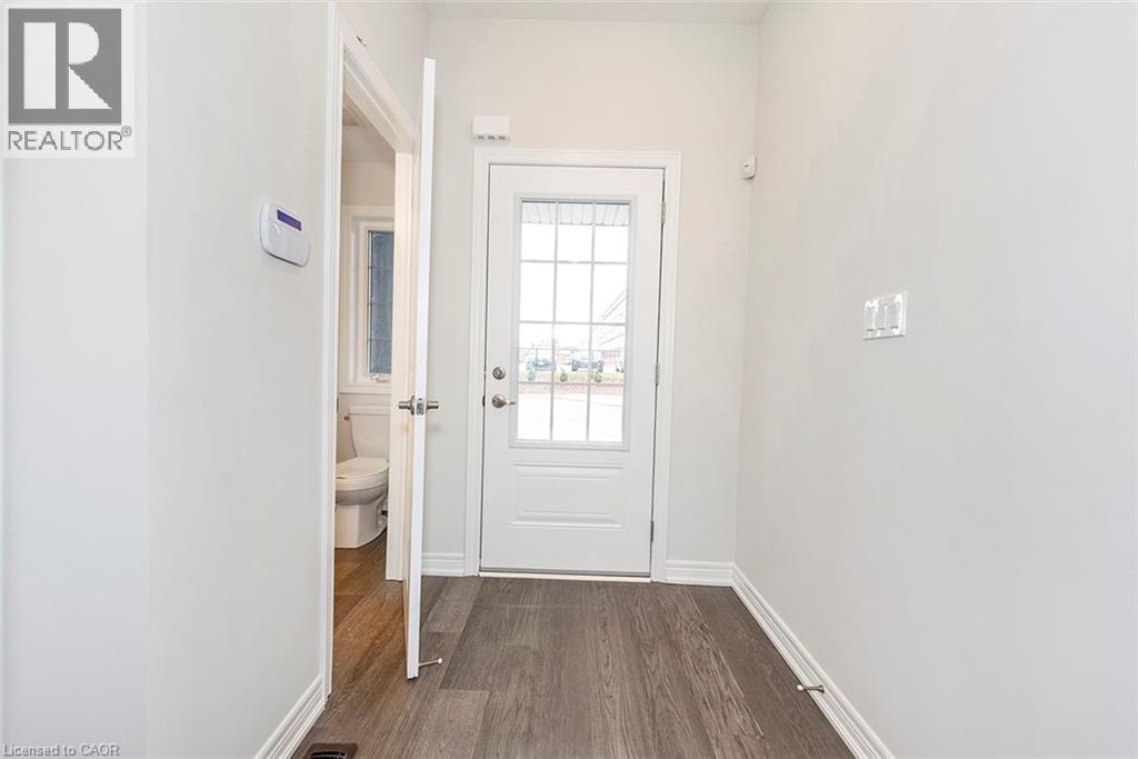 20 Linden Park Lane, Hamilton, Ontario  L9A 1Y1 - Photo 3 - 40773701