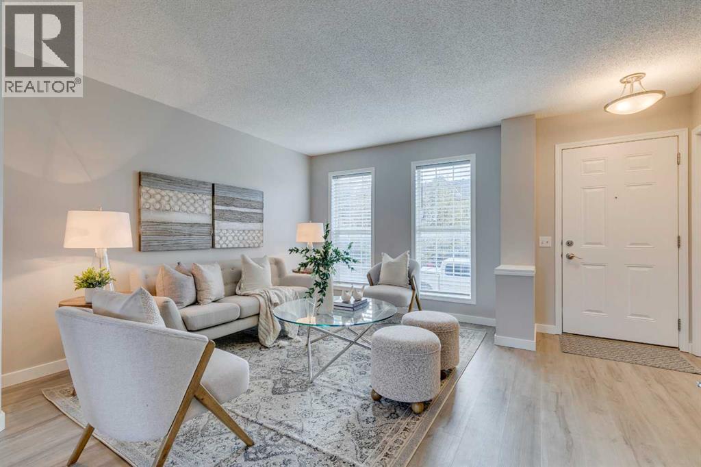 206 Elgin Place Se, Calgary, Alberta  T2Z 4V8 - Photo 5 - A2266595