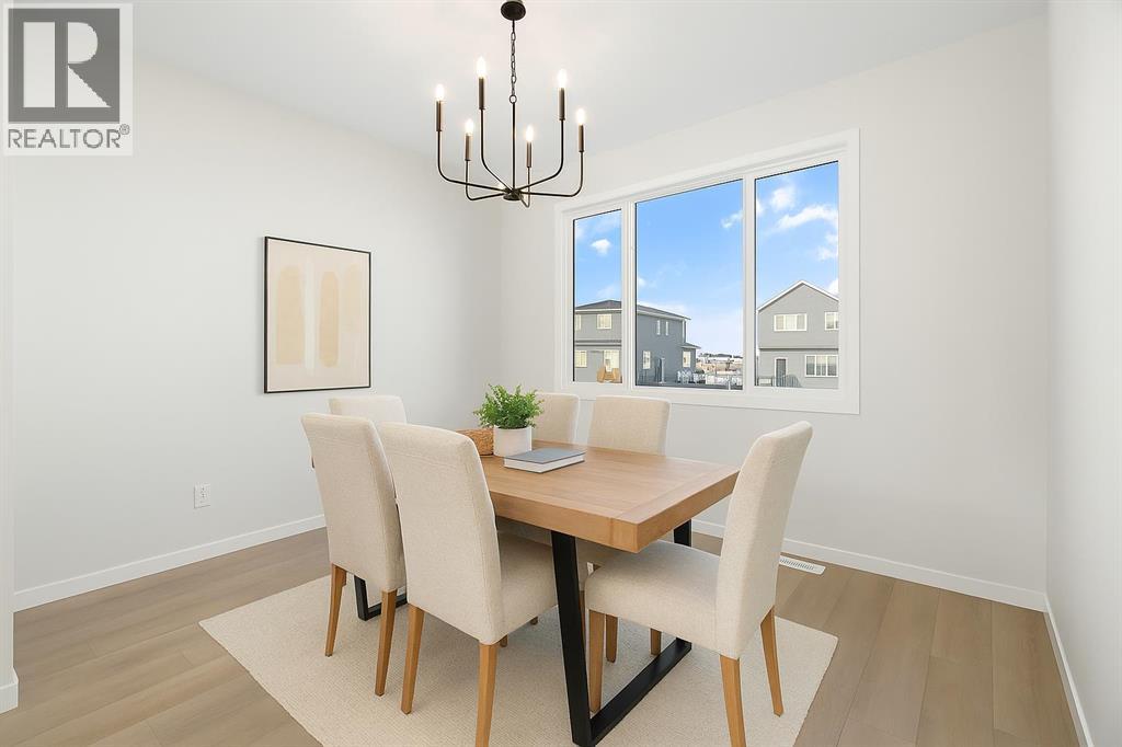 13 Creekview Manor Sw, Calgary, Alberta  T2X 5Y4 - Photo 12 - A2269434