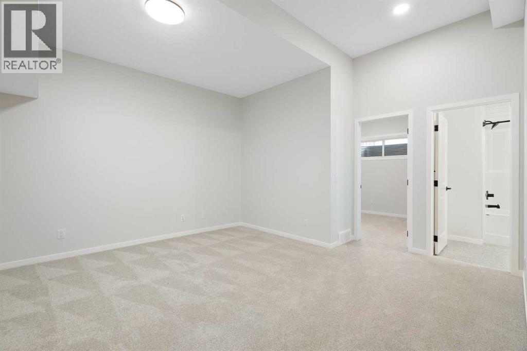 13 Creekview Manor Sw, Calgary, Alberta  T2X 5Y4 - Photo 37 - A2269434