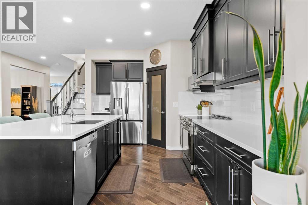 159 Panatella View Nw, Calgary, Alberta  T3K 0N3 - Photo 6 - A2271820