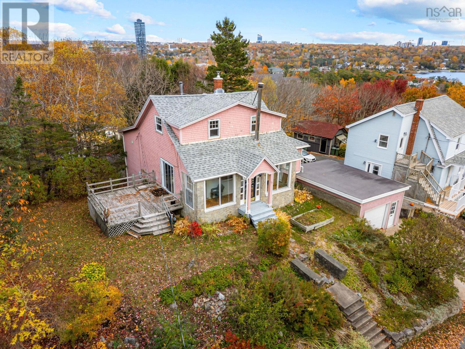 17 Idlewylde Road, Halifax, Nova Scotia  B3N 1B8 - Photo 7 - 202527273