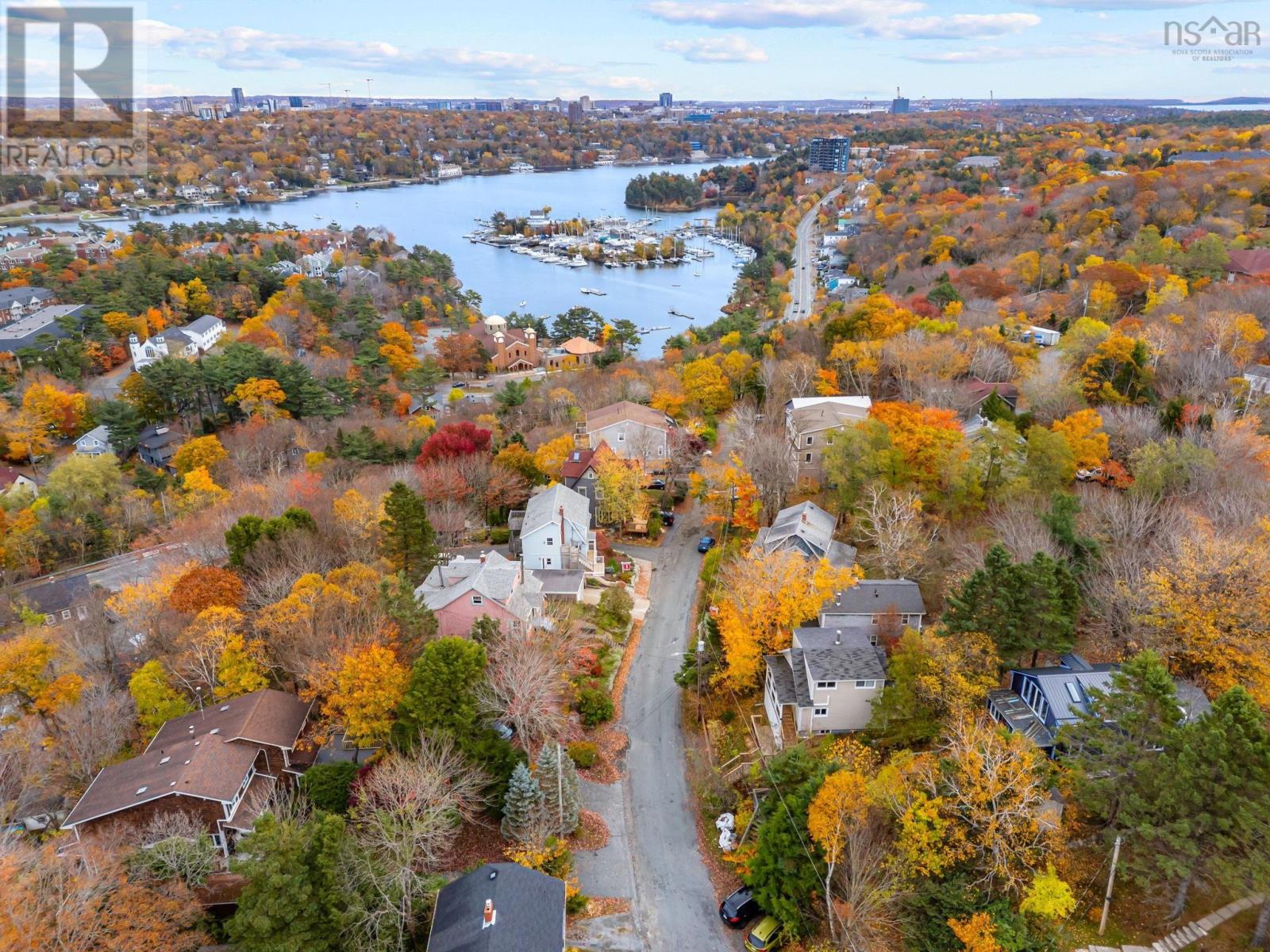 17 Idlewylde Road, Halifax, Nova Scotia  B3N 1B8 - Photo 8 - 202527273