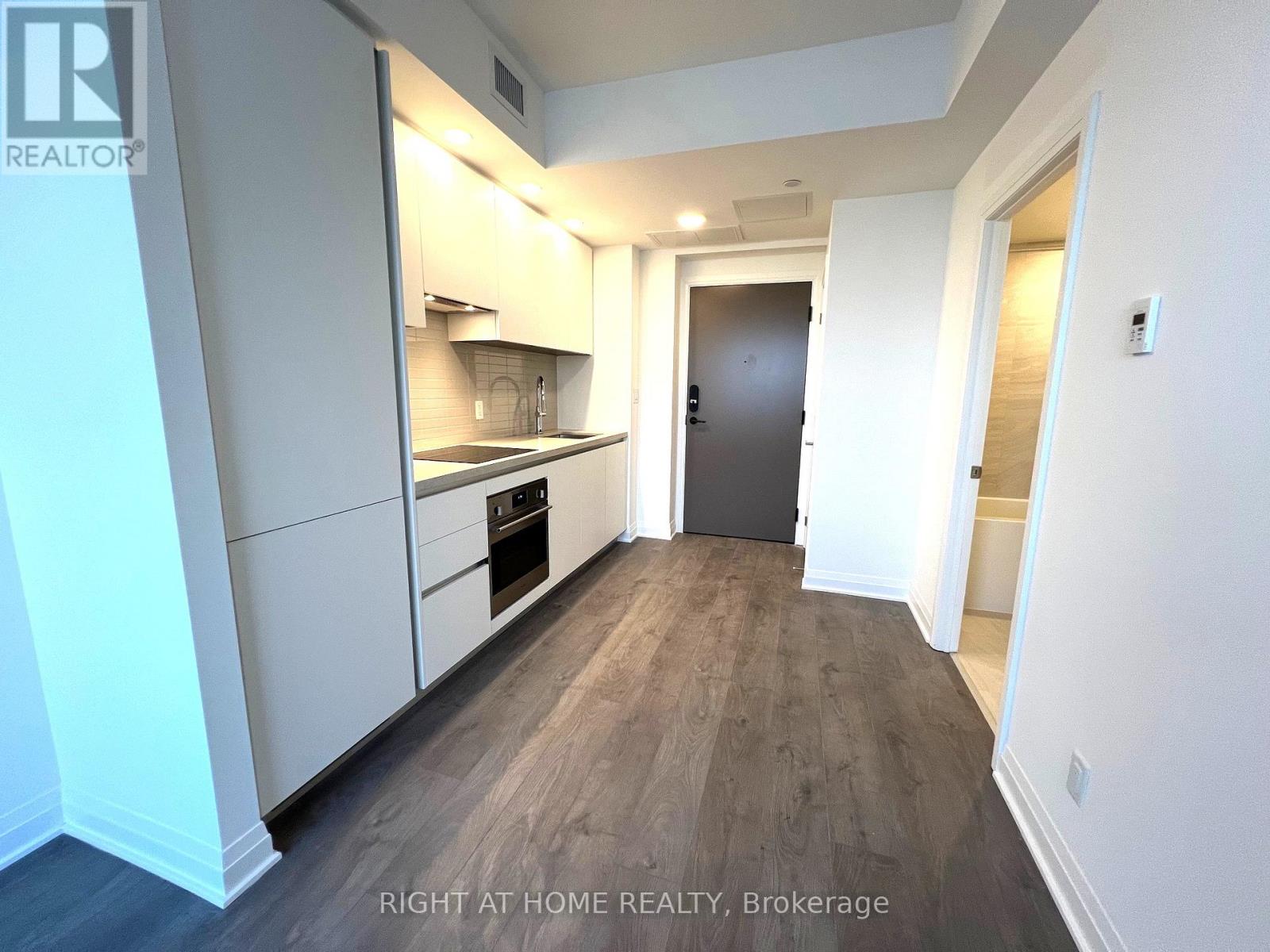 3508 - 4015 The Exchange Street, Mississauga, Ontario  L5B 0N9 - Photo 13 - W12561260