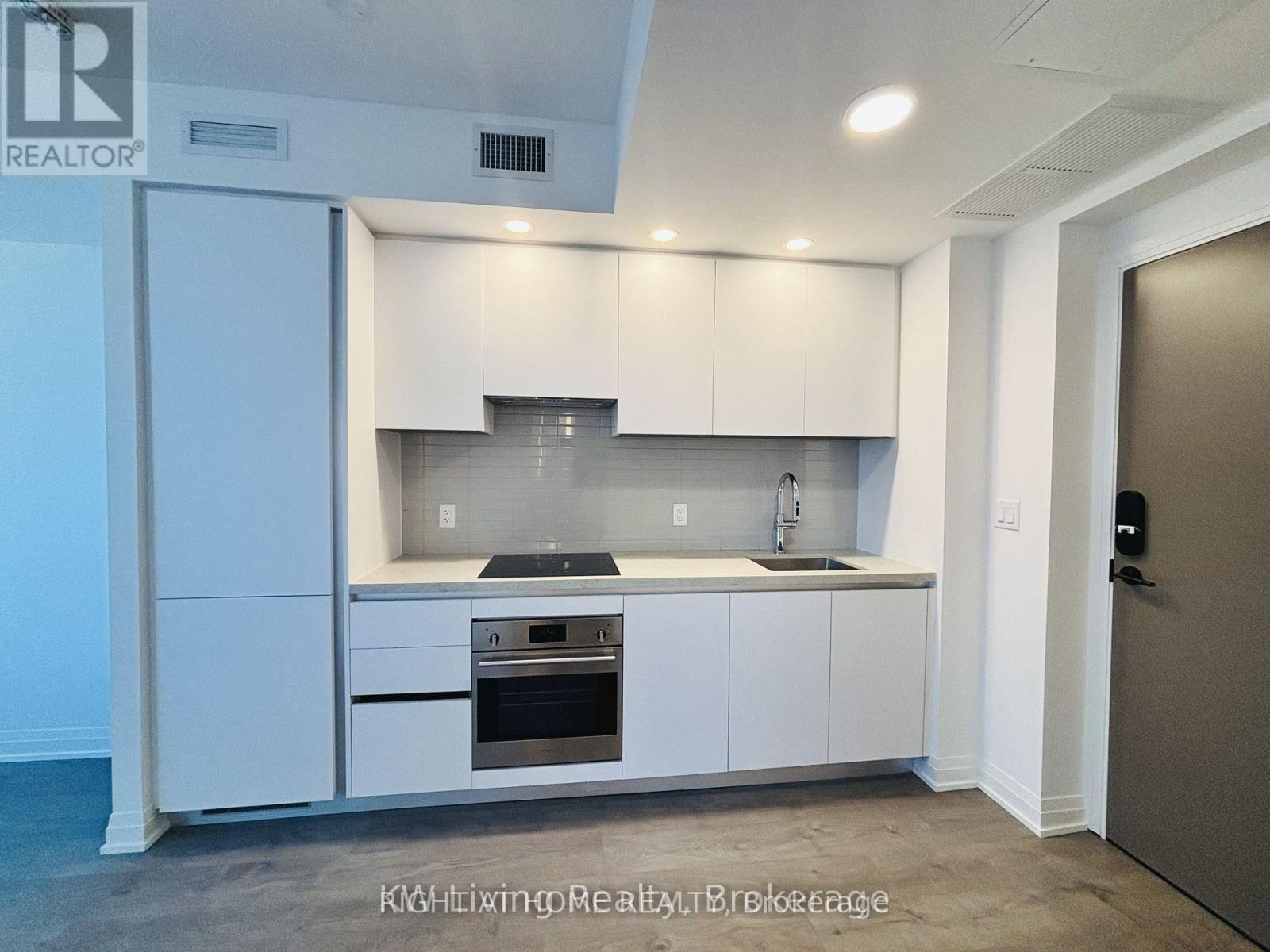 3508 - 4015 The Exchange Street, Mississauga, Ontario  L5B 0N9 - Photo 7 - W12561260