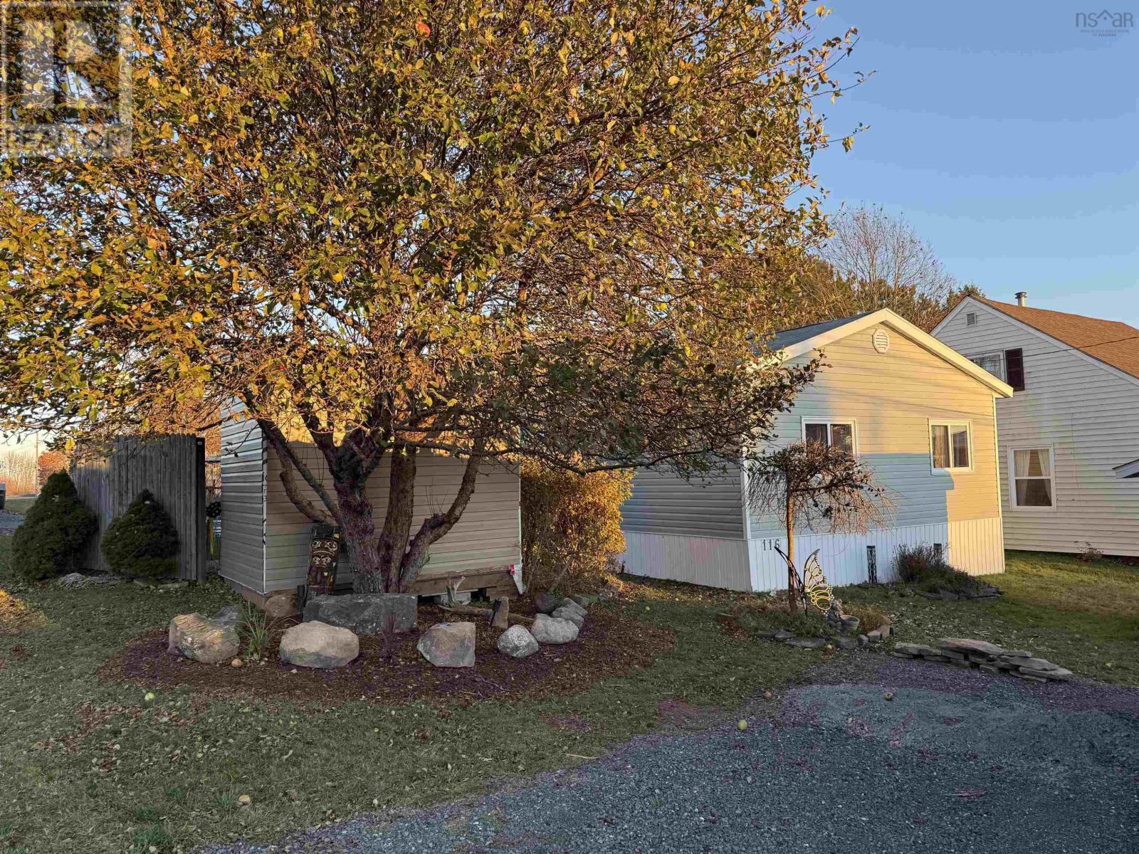 116 Union Street, Pictou, Nova Scotia  B0K 1H0 - Photo 23 - 202528562