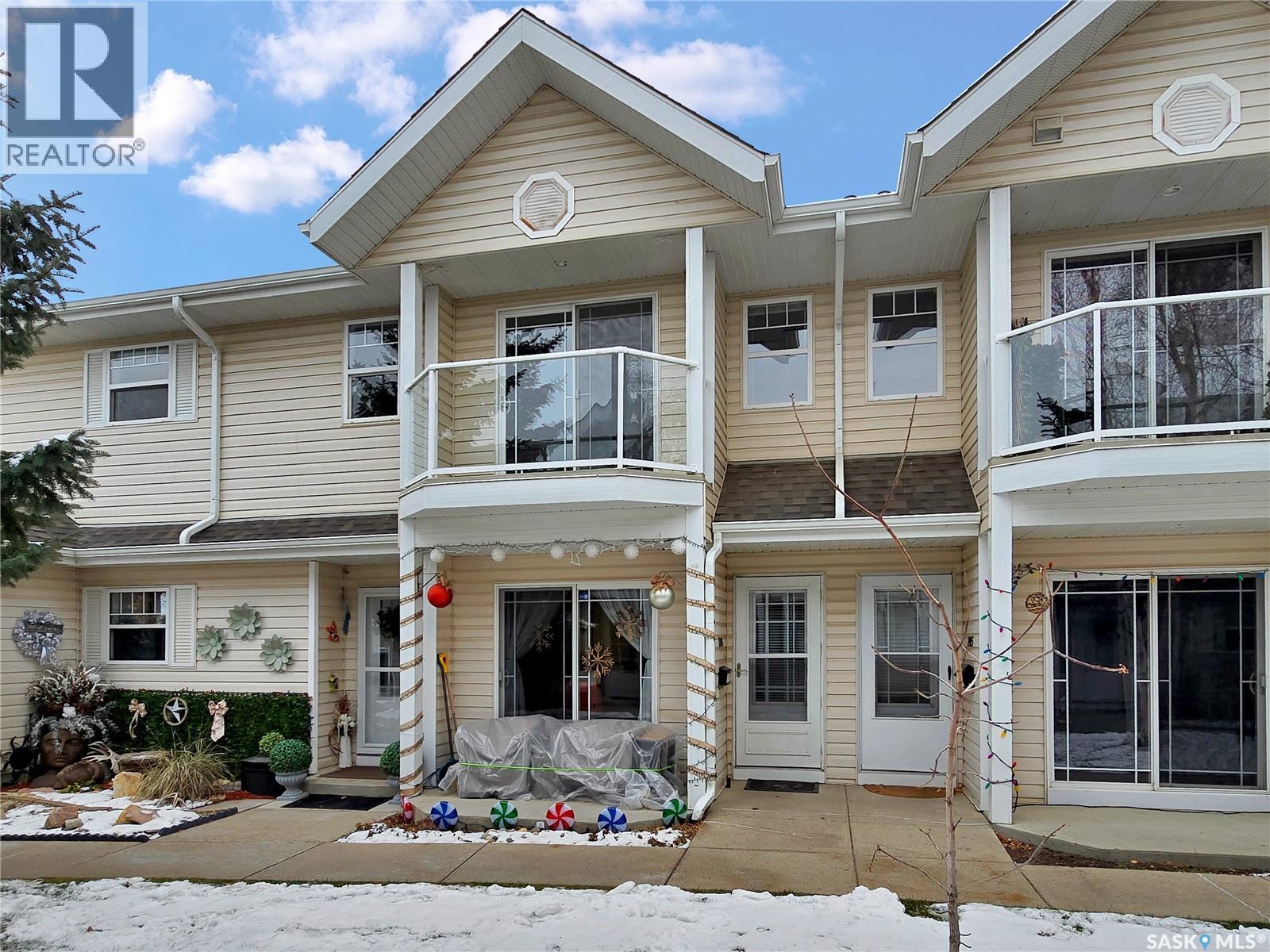 204F 141 105th STREET W, Saskatoon, Saskatchewan