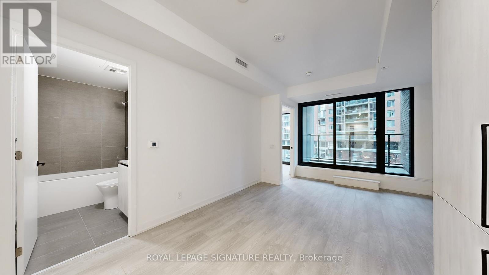 203 - 35 Parliament Street, Toronto, Ontario  M5A 2Y2 - Photo 3 - C12578478