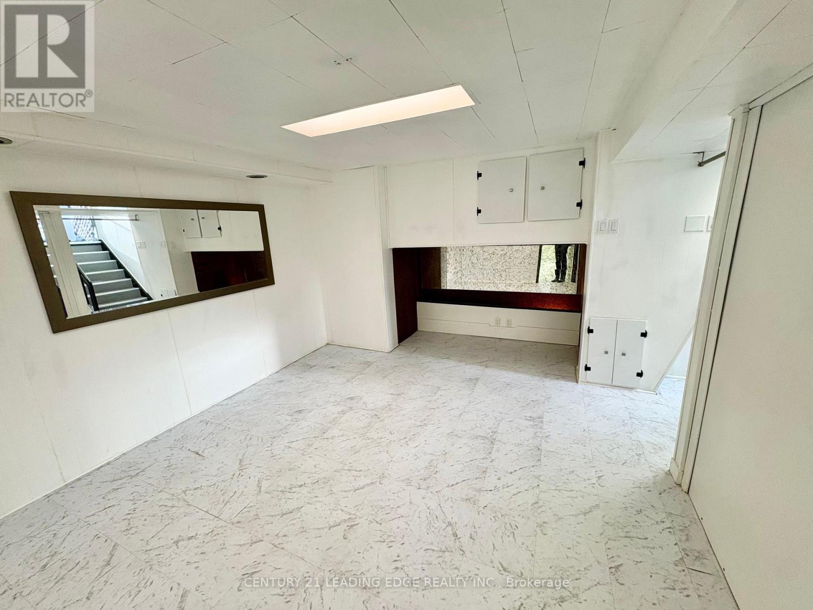 Lower - 48 Snowball Crescent, Toronto, Ontario  M1B 1R9 - Photo 8 - E12578510