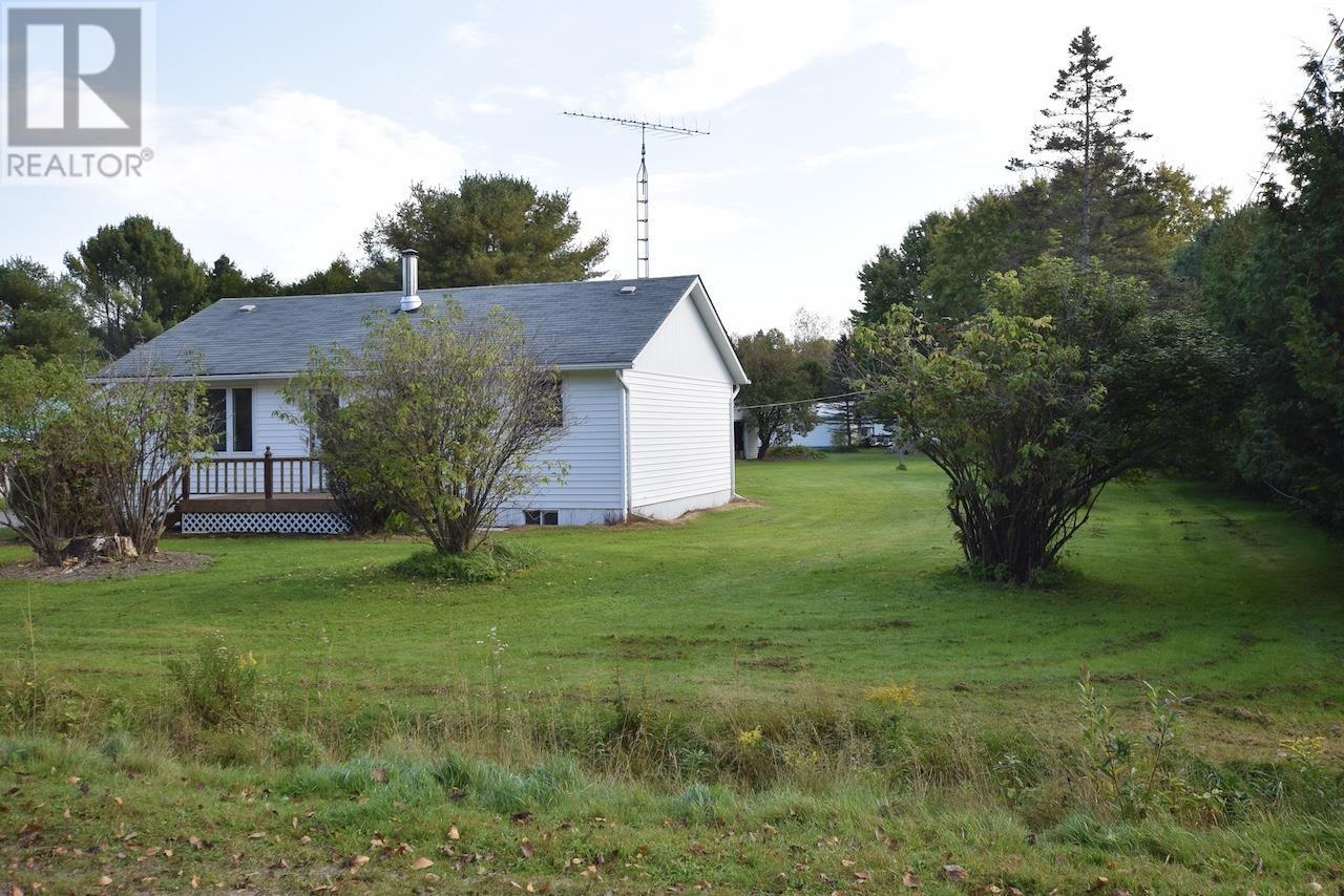 3 Eastman Rd, Blind River, Ontario  P0R 1B0 - Photo 29 - SM253294