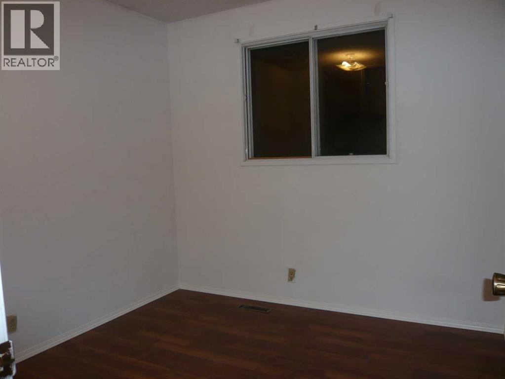 90 Abalone Crescent Ne, Calgary, Alberta  T2A 6X8 - Photo 11 - A2252528