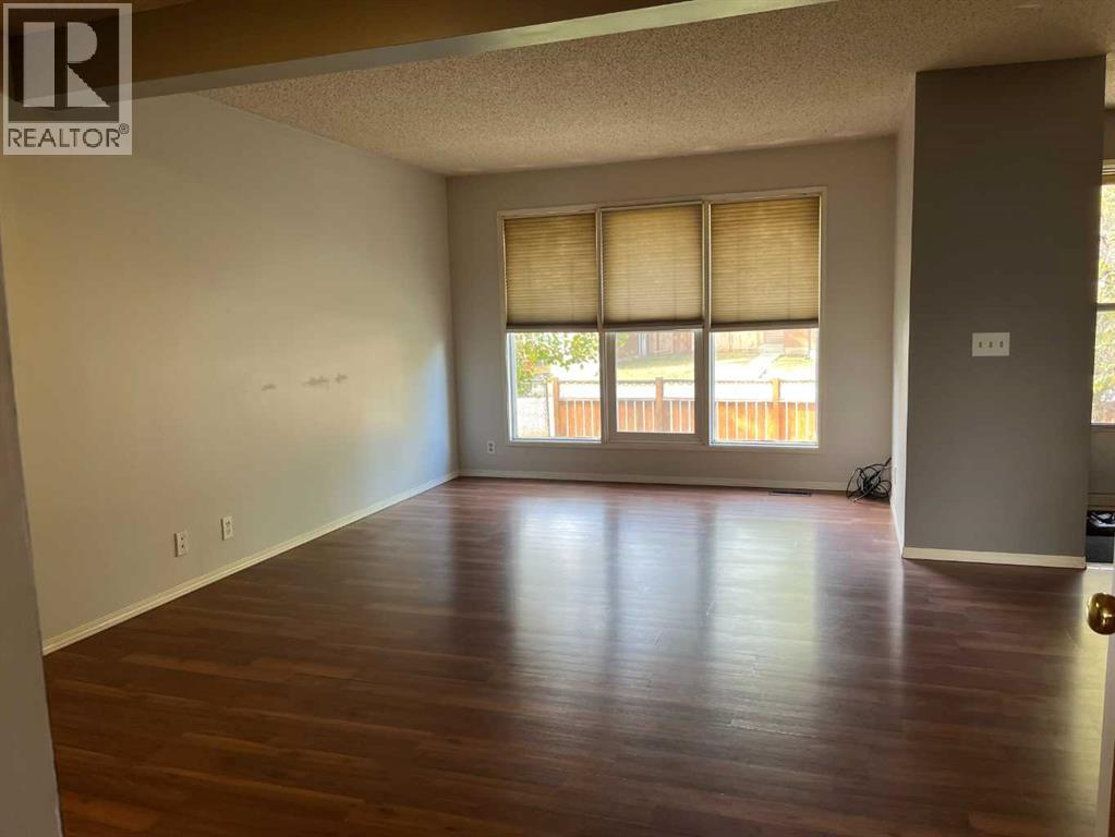 90 Abalone Crescent Ne, Calgary, Alberta  T2A 6X8 - Photo 13 - A2252528