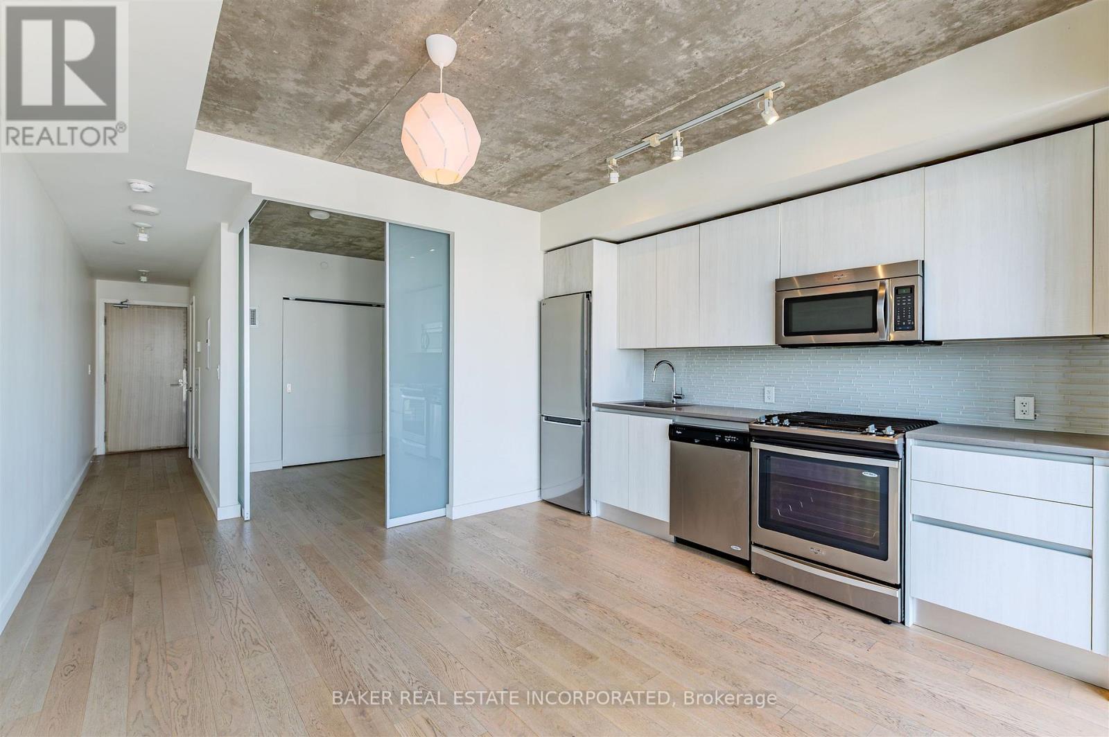 1610 - 111 Bathurst Street, Toronto, Ontario M5V 0M9 - Photo 16 - C12559686