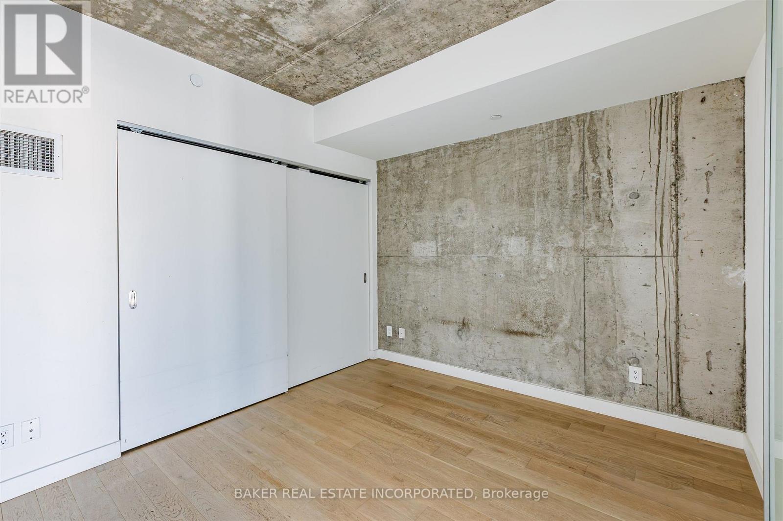 1610 - 111 Bathurst Street, Toronto, Ontario M5V 0M9 - Photo 22 - C12559686