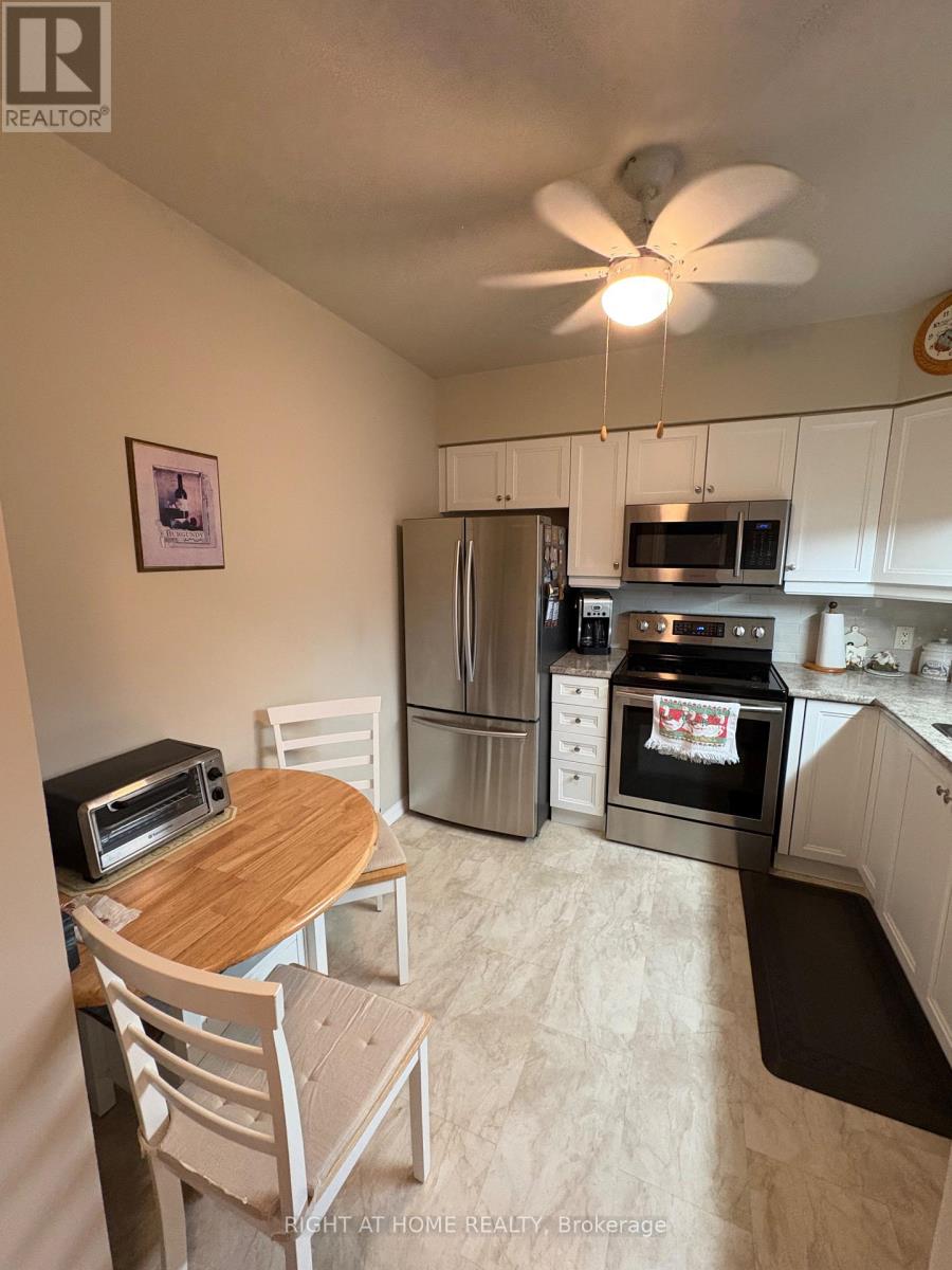 309 - 90 Dean Avenue, Barrie, Ontario  L4N 0M3 - Photo 22 - S12578446