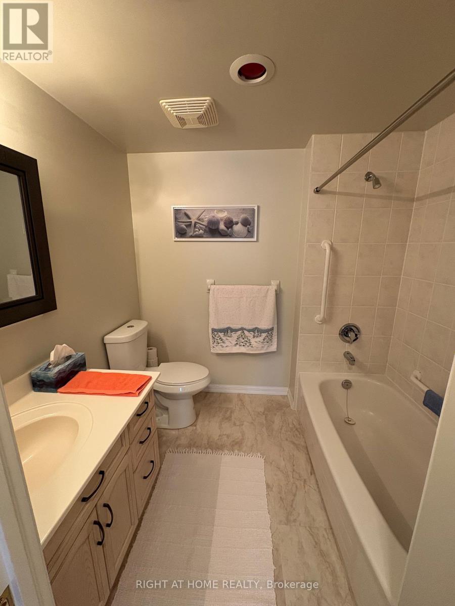 309 - 90 Dean Avenue, Barrie, Ontario  L4N 0M3 - Photo 28 - S12578446